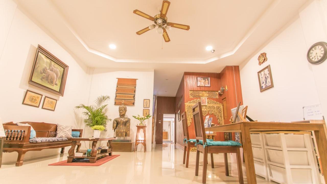 Mirrisa Nimman Hotel Чиангмай Экстерьер фото