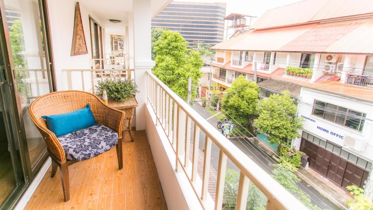 Mirrisa Nimman Hotel Чиангмай Экстерьер фото
